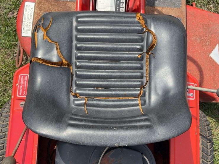 massey-ferguson-6-image-26
