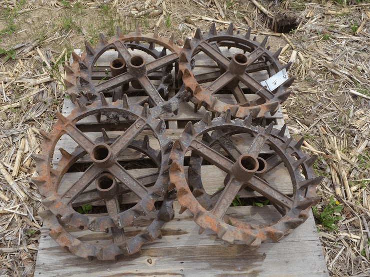 2-inch-hole-crowfoot-packer-wheels-image-3