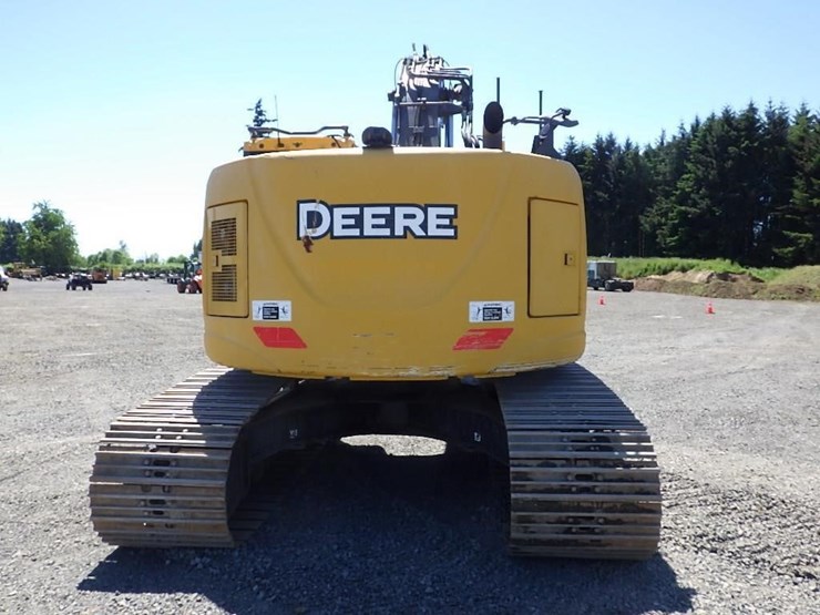 deere-245g-lc-image-5