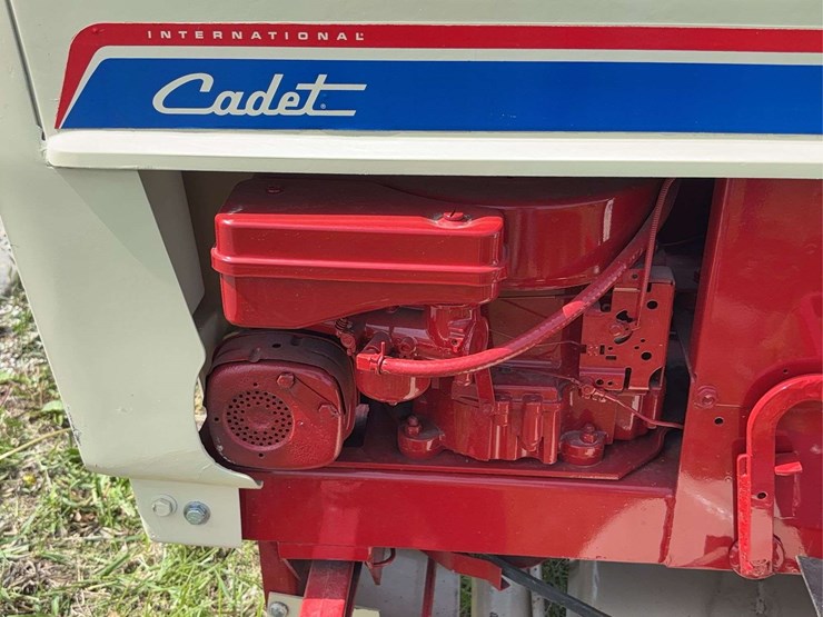 1975-cub-cadet-76-“spirit-of-‘76”-image-14