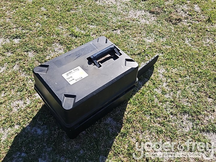 poulan-wildthing-chainsaw-2375-le-image-3
