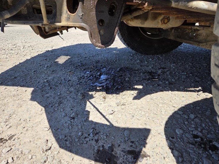 2014-caterpillar-ct660-image-75