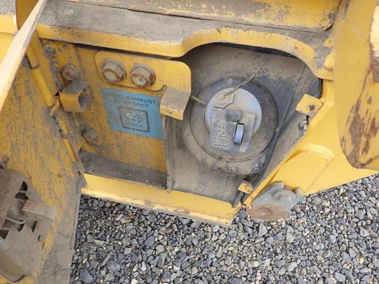 2016-deere-772gp-image-13