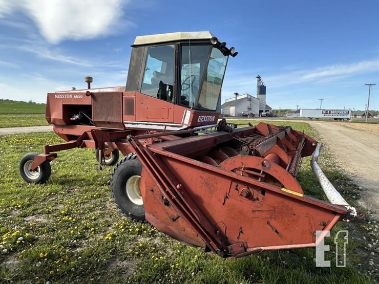 hesston-6650-image-4