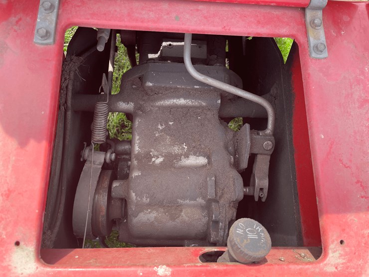 1975-massey-ferguson-16-image-25