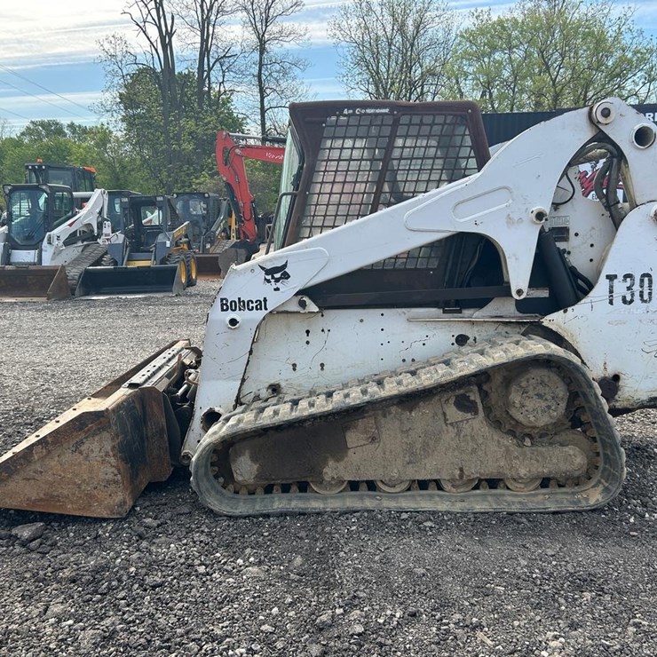 BOBCAT T300