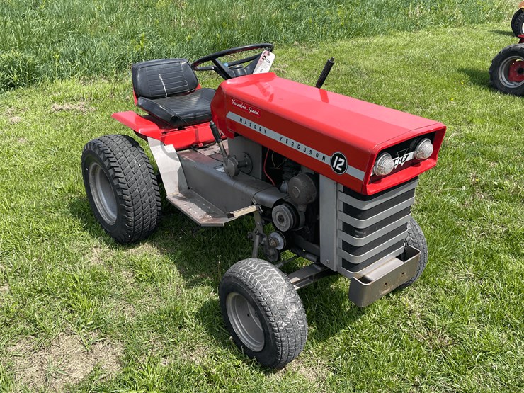 1972-massey-ferguson-12-image-7