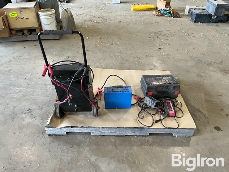 battery-chargers-&-load-tester-image-6