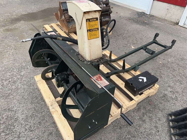 bolens-diesel-lawn-tractor-with-50”-mower-deck,-48”-blower-and-box-of-attachments-image-18