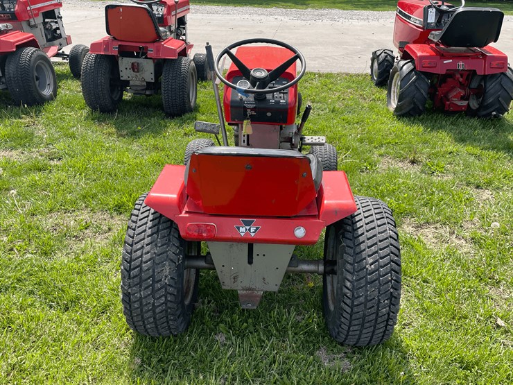 1972-massey-ferguson-12-image-4