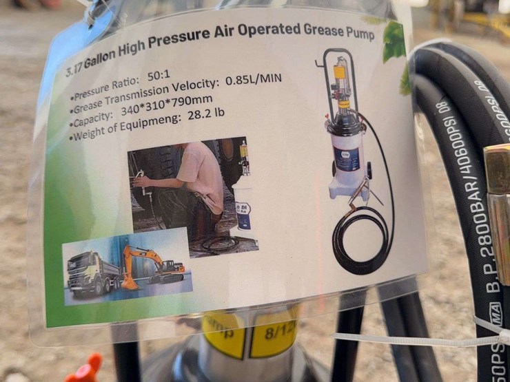 17-gallon-pneumatic-grease-pump-image-3