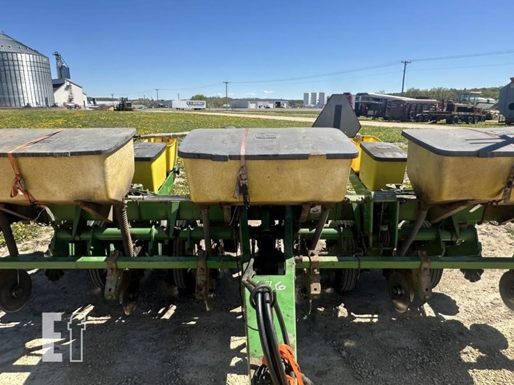 1996-john-deere-1750-image-6