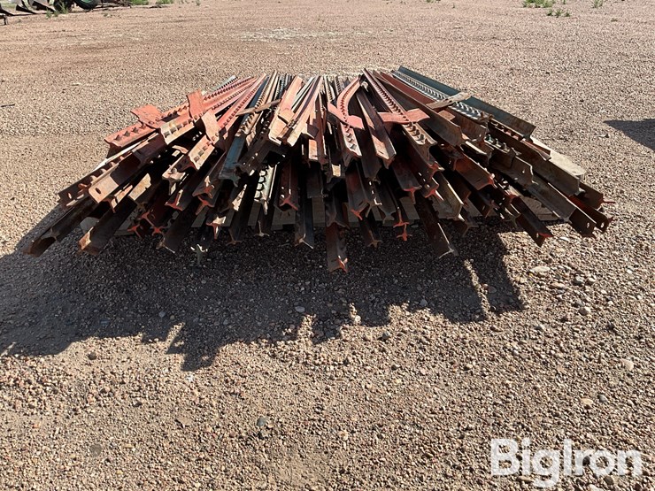 66”-t-posts-image-14