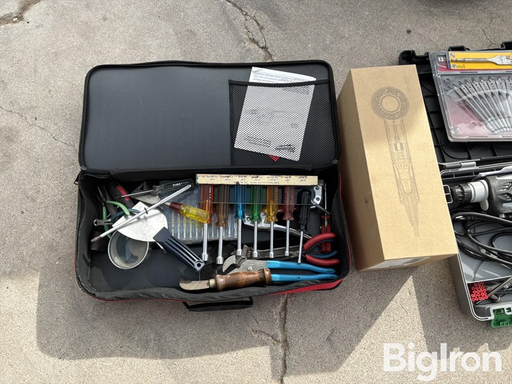 us-general-toolbox-w/tools-image-11