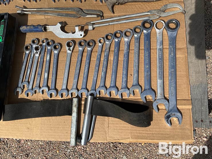 wrench-sets-&-shop-tools-image-10