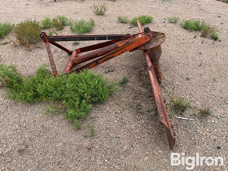 johnson-m-8-8’-3-pt-blade-image-8