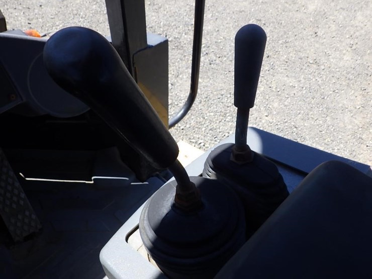 2005-caterpillar-it14g-image-39