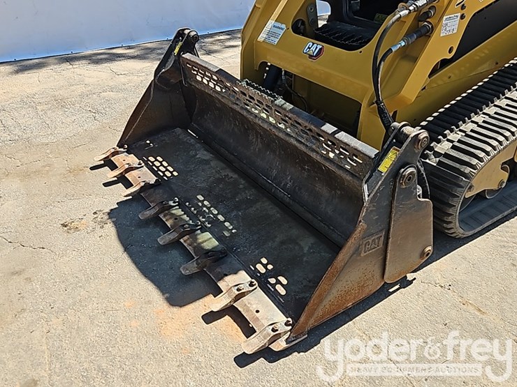 2023-caterpillar-259d3-image-16