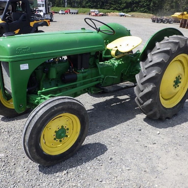 FORD TRACTOR