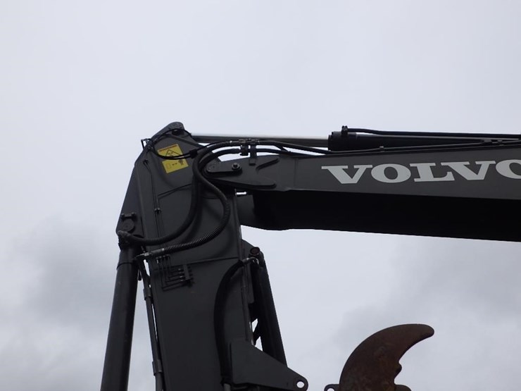 2018-volvo-ecr235el-image-15
