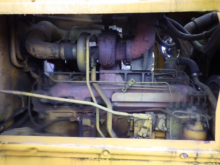 1977-caterpillar-d6d-image-17