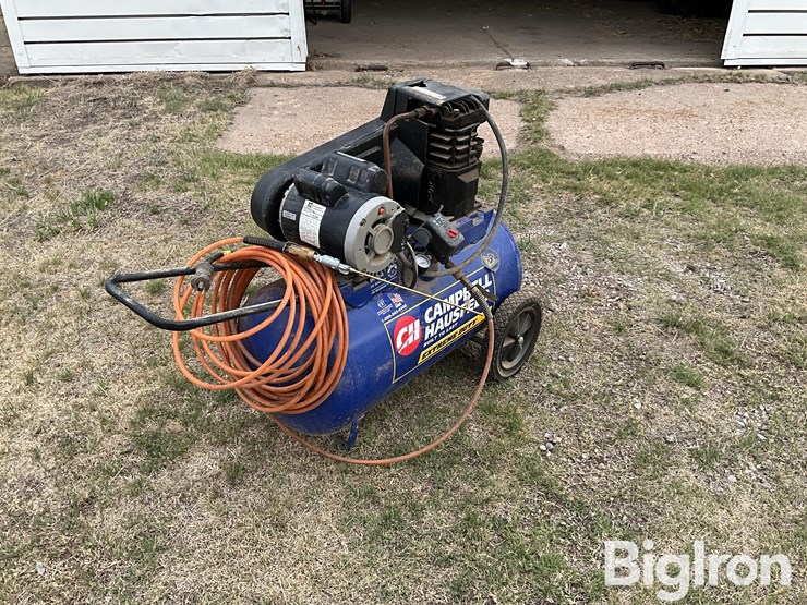 campbell-hausfeld-heavy-duty-20-gal-air-compressor-image-3