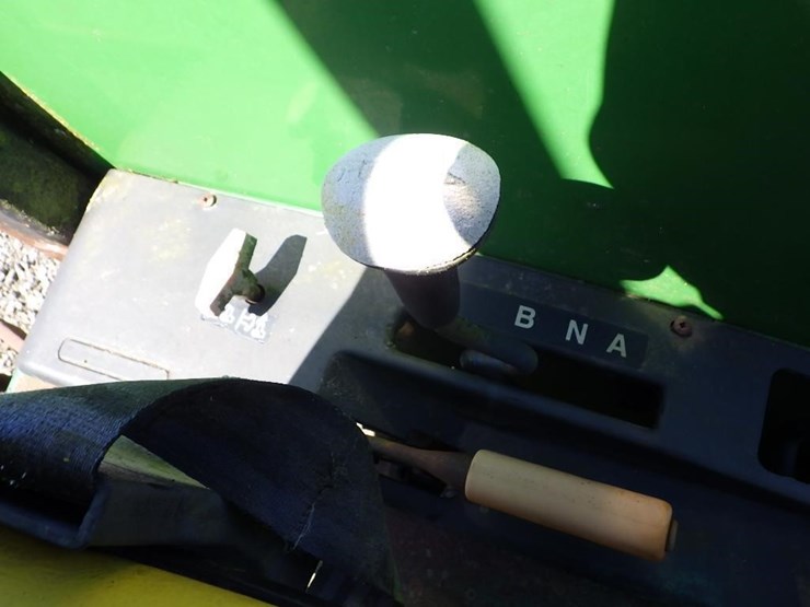 john-deere-4600-image-29