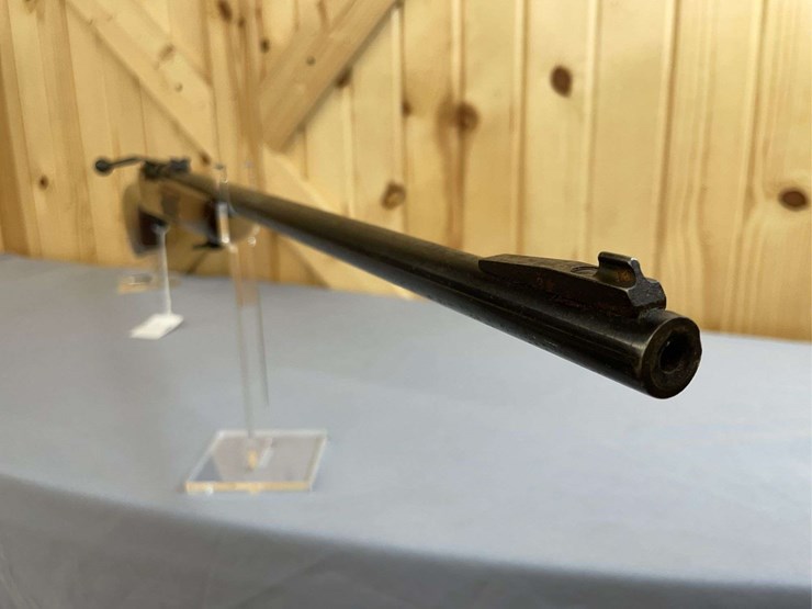 mossberg-model-640kd-chuckster-.22-magnum-bolt-action-rifle-image-4
