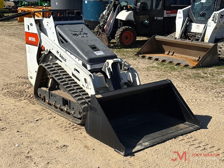 bobcat-mt85-image-1