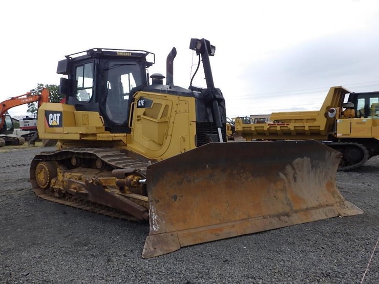 2011-caterpillar-d7e-image-3