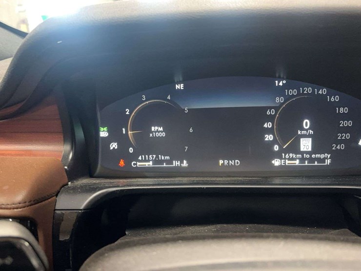2023-lincoln-aviator-image-15