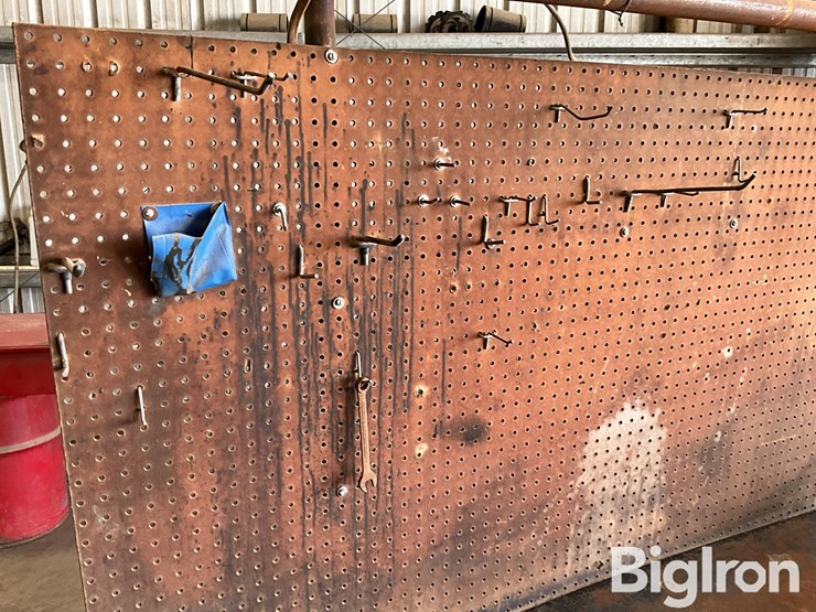 shop-built-6’4”-steel-work-bench-image-19