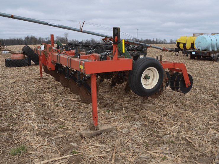 brillion-2-210-6-row-zone-builder-image-2