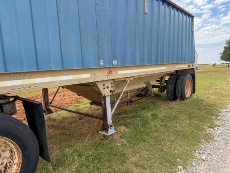 jet-22’-hopper-bottom-trailer-image-11