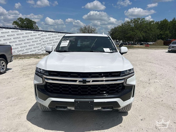 2021-chevrolet-tahoe-image-22