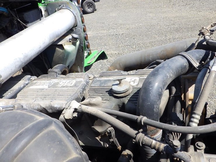 2006-kenworth-t800-image-35
