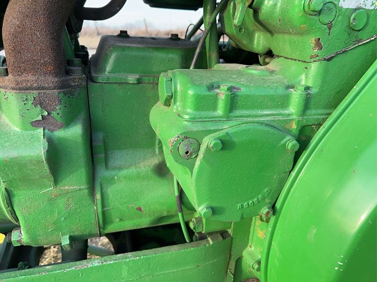 john-deere-820-image-62