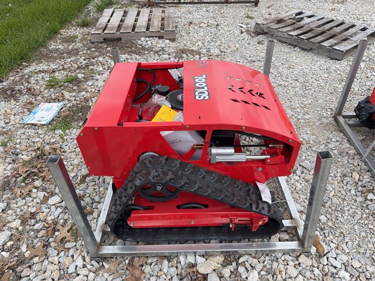 2026-mms-ms800-tracked-mower-image-6