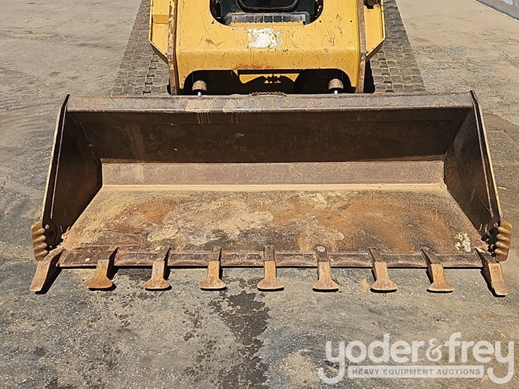 2019-caterpillar-289d-image-15