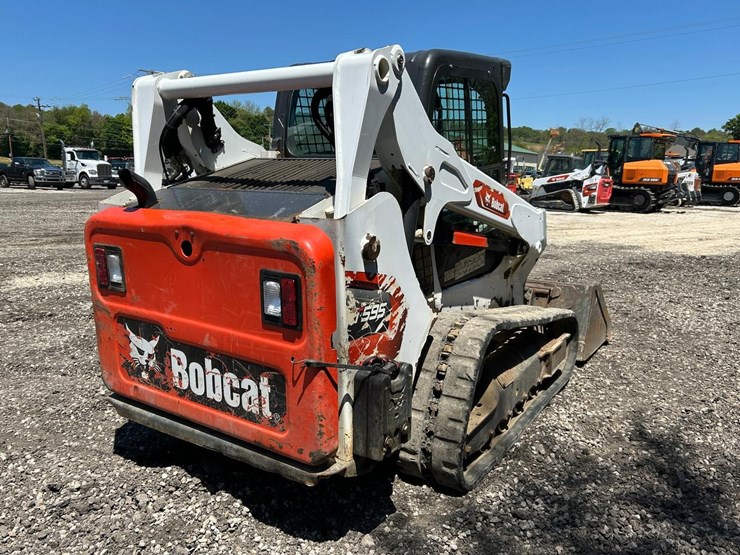 2021-bobcat-t595-image-4