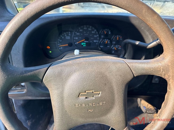 2006-chevrolet-kodiak-c5500-image-32
