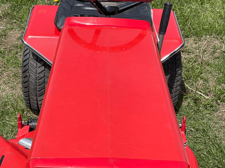 1971-massey-ferguson-7-image-11
