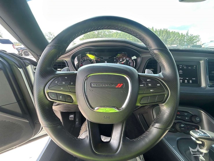 2023-dodge-challenger-coupe-image-13