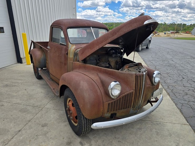 #31-•-1948-studebaker-m15-pick-up-truck-image-55