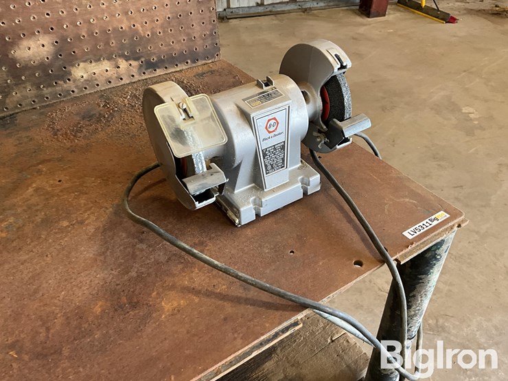 shop-built-6’4”-steel-work-bench-image-13