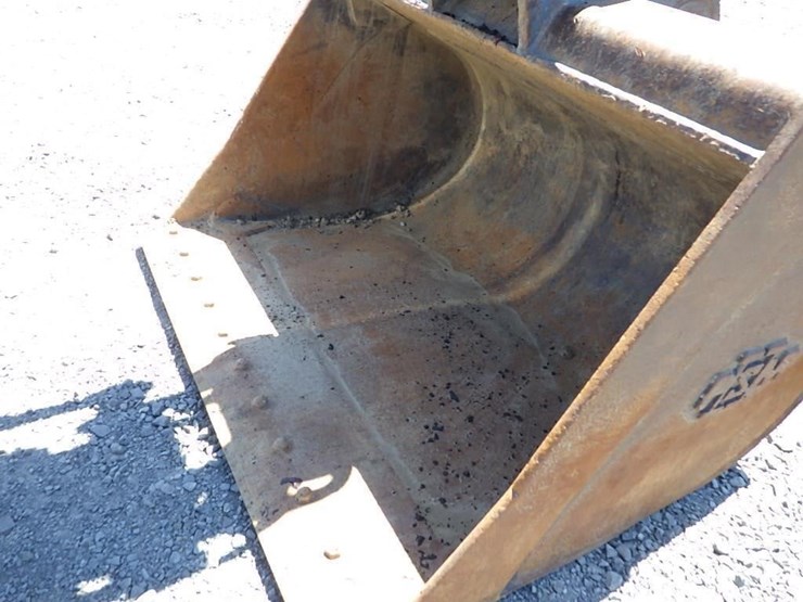 deere-245g-lc-image-27