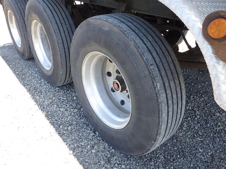 1999-kenworth-t800-image-91