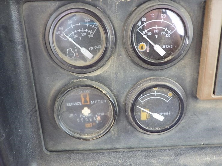 1999-caterpillar-d6m-xl-image-45