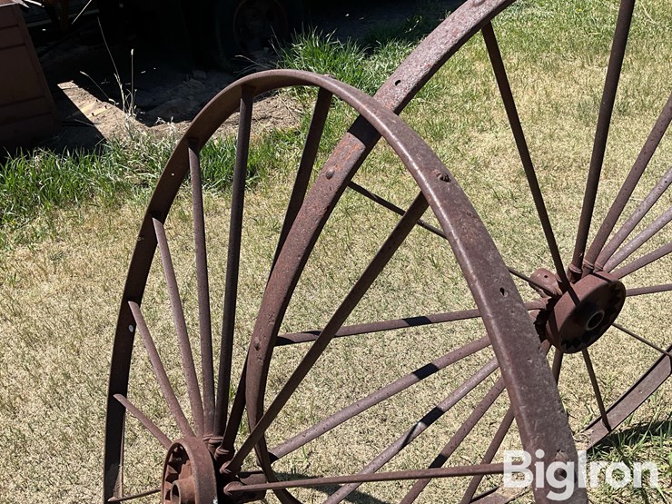 53”-antique-steel-wheels-image-14