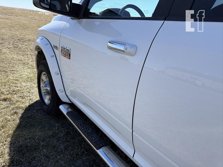 2011-ram-2500-big-horn-image-27